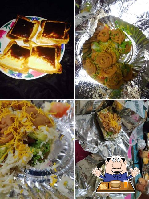 Food at Sri Vaishnavaa's Chat Shop