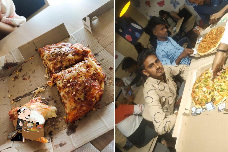 Food at Domino's Pizza Adipur, Gandhidham