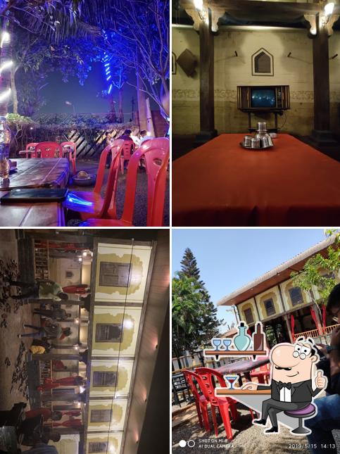 The interior of Hotel Juna Saat Bara Hotel 7/12 Best Family
