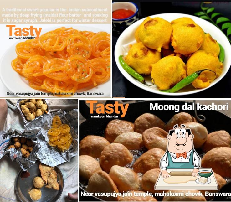 Tasty Namkeen Bhandar