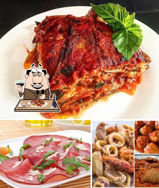 Prenditi i un pasto a base di carne a Torre Mozza Beach Pantanagianni