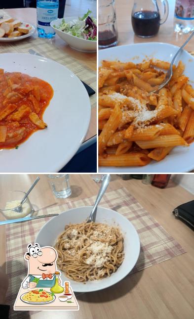 Platti al Trattoria Puntaldia