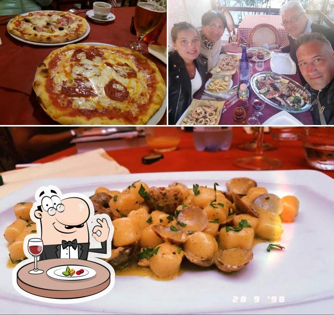 Platti al Ristorante Pizzeria Il Buchino