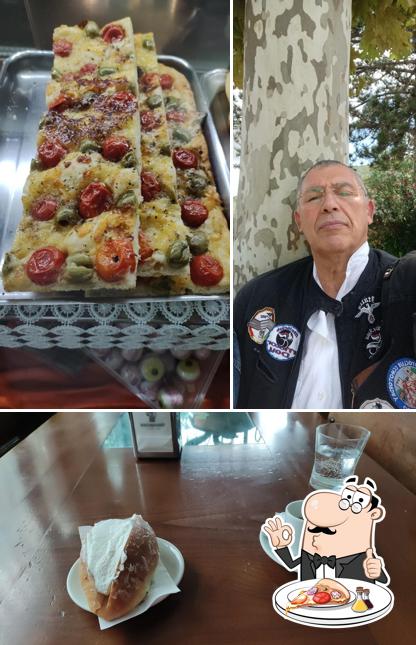 Prenditi una pizza a Tavola Calda Tabacchi