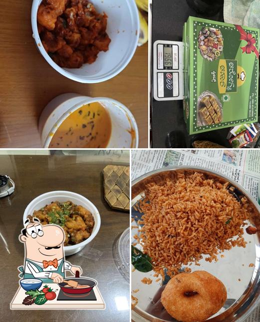 Chicken curry at Arogya Ahaara Nammura JP Nagar
