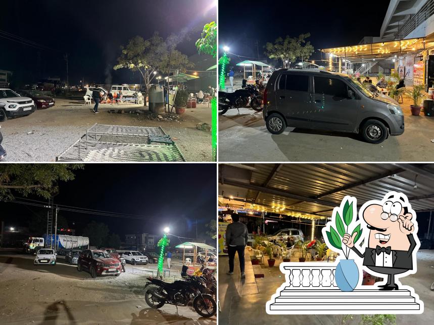 Apna adda ( Tea coffee)& Gudu ji night cafe (Fast Food )