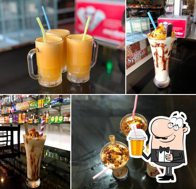 Enjoy a drink at Bradys Bakers