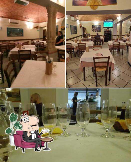 Siediti a un tavolo di Pizzeria Stella