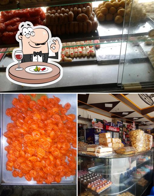 Food at Anandeshwara Hotel Sweets & Bakkery