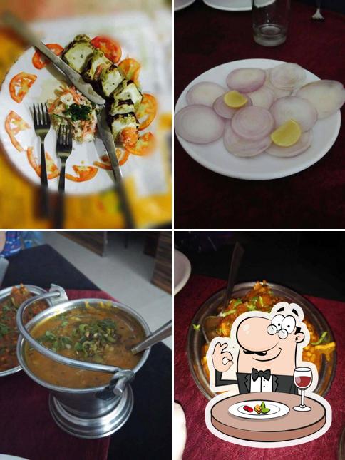 Food at Bansiwala Kitchen