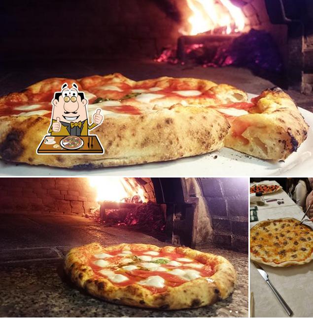 Prova una pizza a Ristorante Al Caminetto