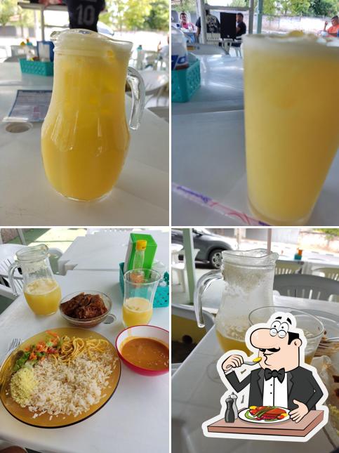 Comida em Bar do Kutuvelo