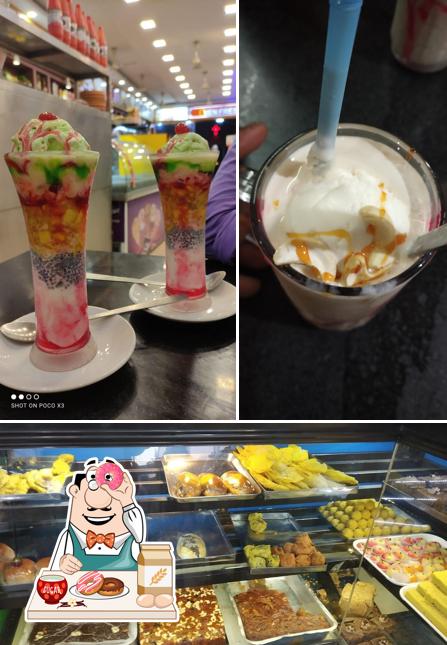 Oven Fresh Bakers provides a selection of desserts