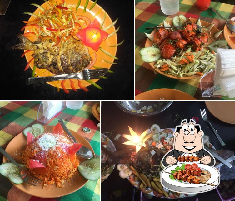 Food at Sunyasa Rooftop Cafe