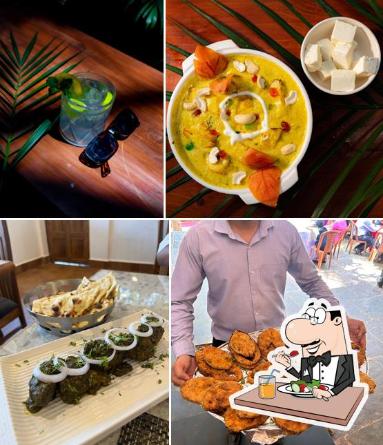 Food at Teen Maad Restaurant & Bar