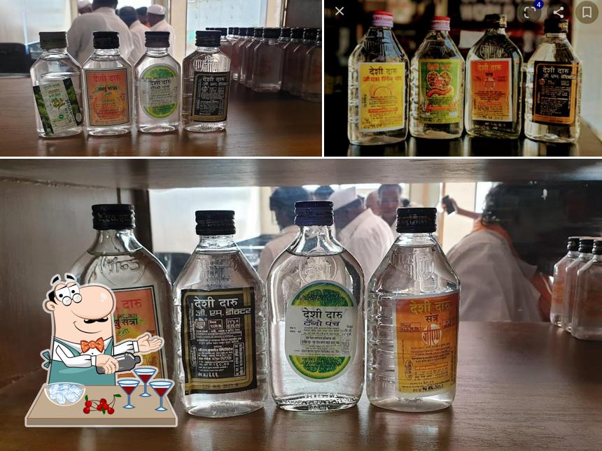 DESI DARU DUKAN ( Country liquor bar) serves alcohol