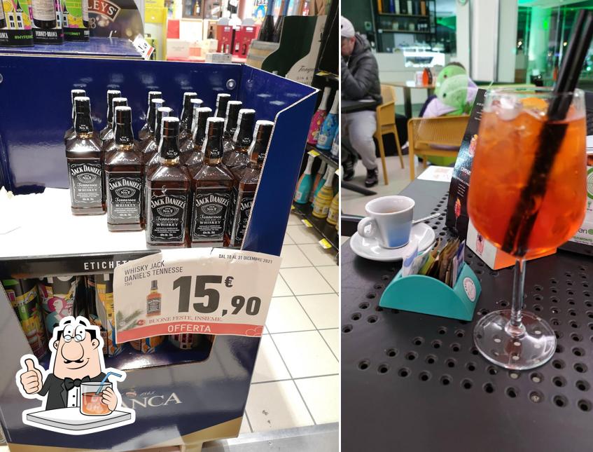 Prova un drink dal menu