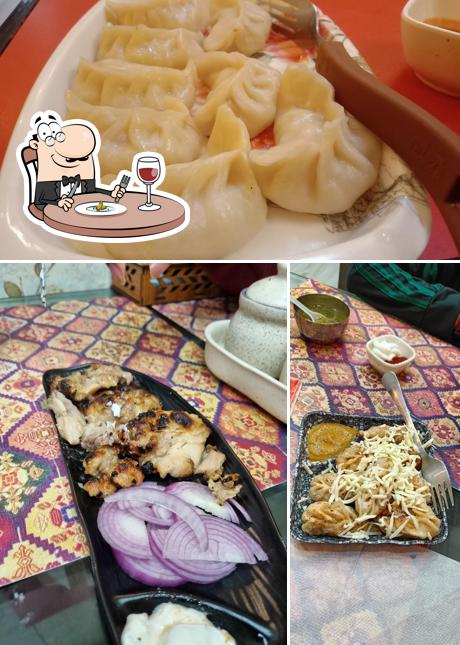 Food at MOMOS ON WHEELS