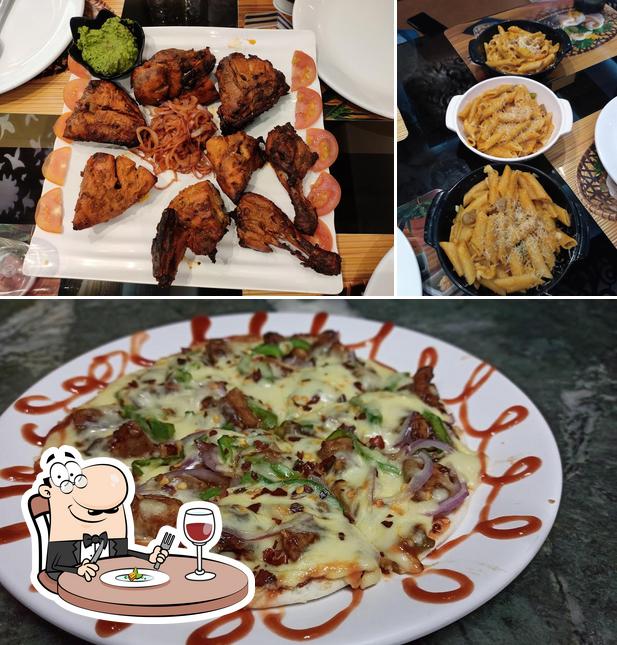 Food at Star food court