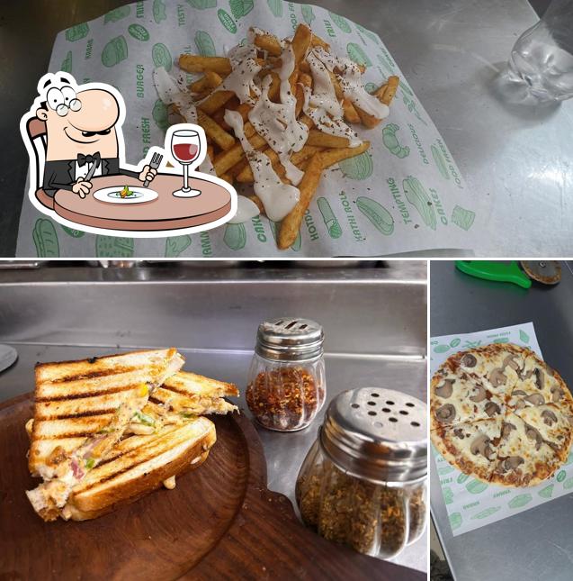 Food at The pizza 21