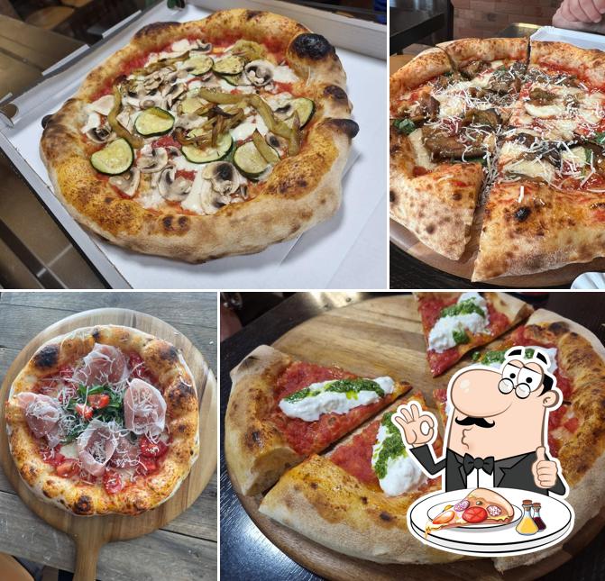 Scegli tra le svariate varianti di pizza