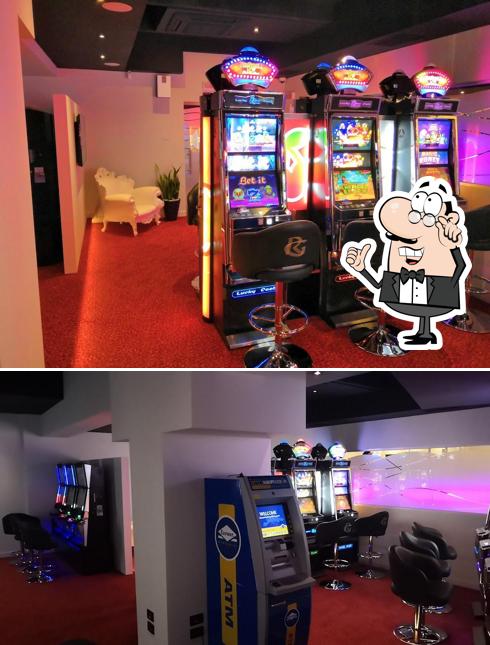 Dai un'occhiata agli interni di Montecarlo Prestige