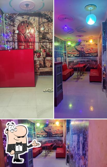 The interior of Pizza down town