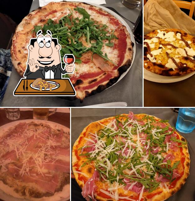 A Pizzeria Al Bacio, puoi assaggiare una bella pizza