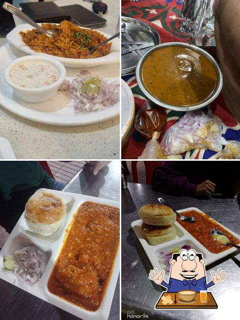 Clam chowder at Nylon Pavbhaji