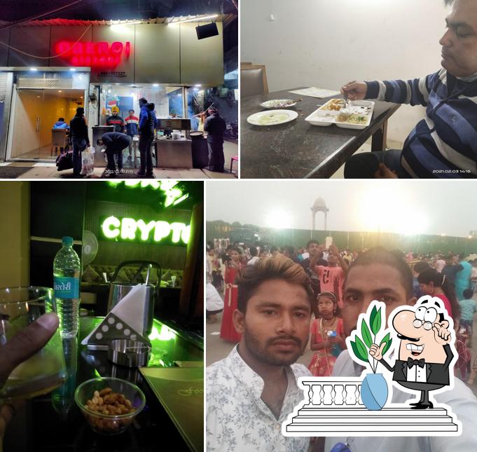 Check out how Oberoi Biryani Corner looks outside