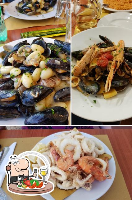 Prenditi la cucina di mare a Trattoria Sora Delia