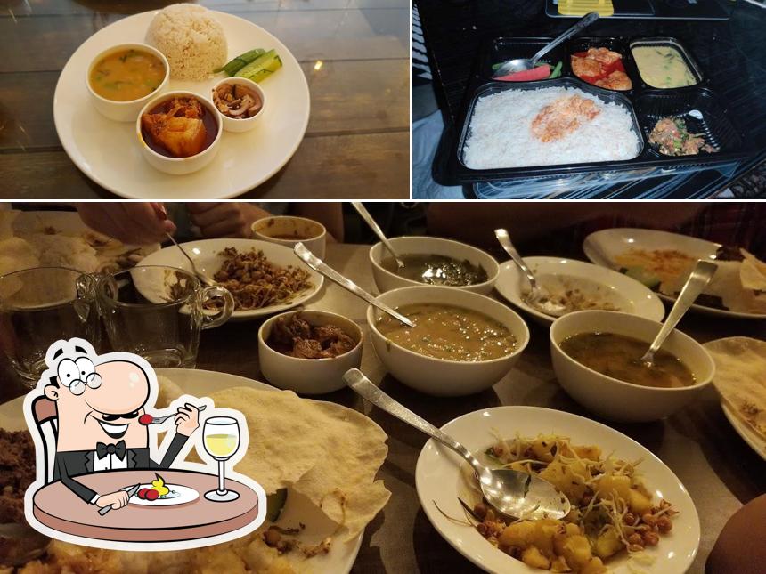 Food at The Categorical Eat-Pham