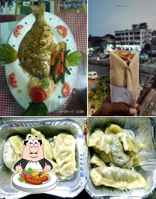 Meals at What A Roll