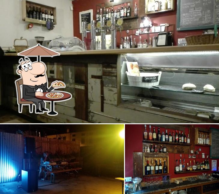 Gli esterni di Osteria "al Castello"