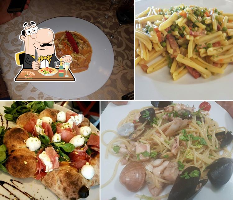 Platti al RISTO PIZZA DEL PORTO
