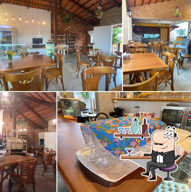 Dona Senhorita Café