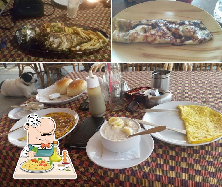 Food at Bobby's Shack