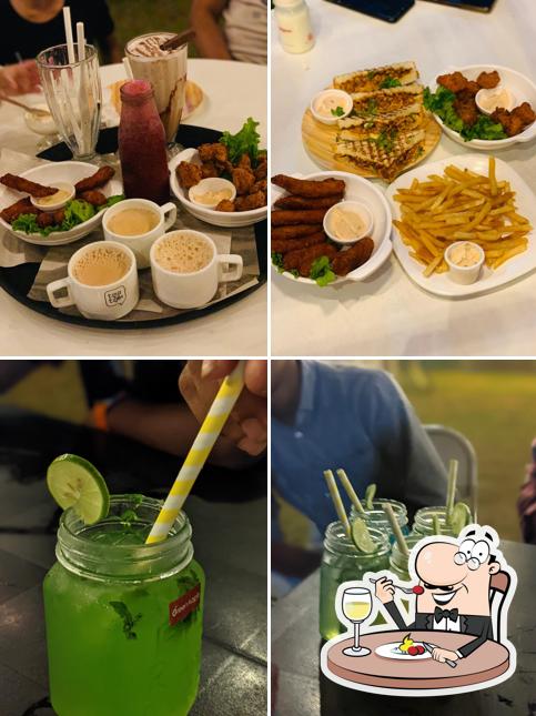 Food at Tea Talk Koduvally