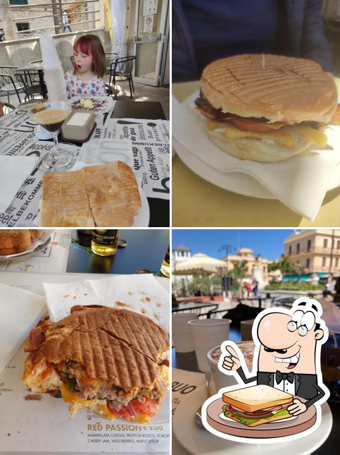 Toast al formaggio al Ristorante Tomate Calabrian Food