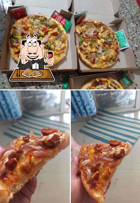 Order pizza at The Pizza Box