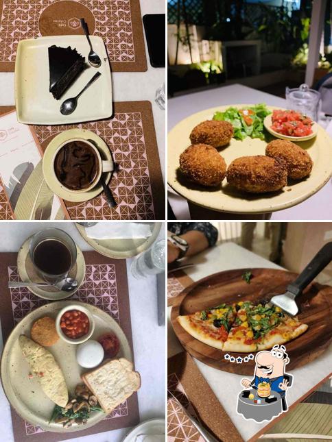 Food at CakeBee - Coffee & Croissants