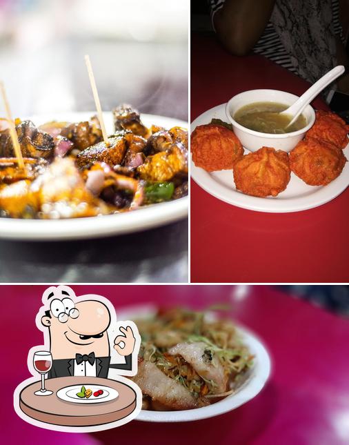 Food at R SMOKE QSR1