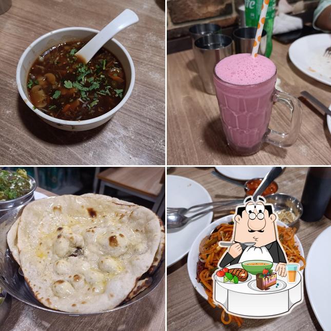 Hot and sour soup at श्री व्हेजेस SHREE VEGES