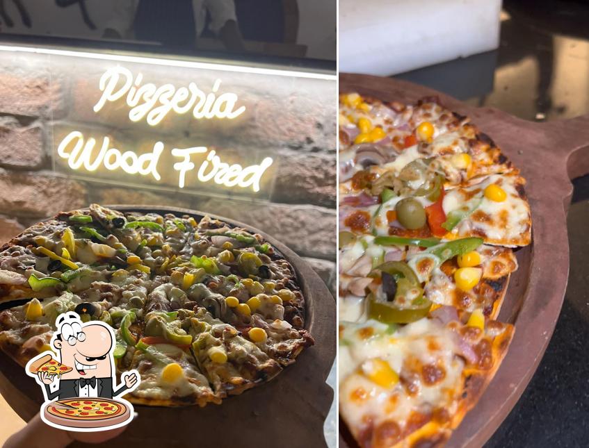 Get pizza at Sholla