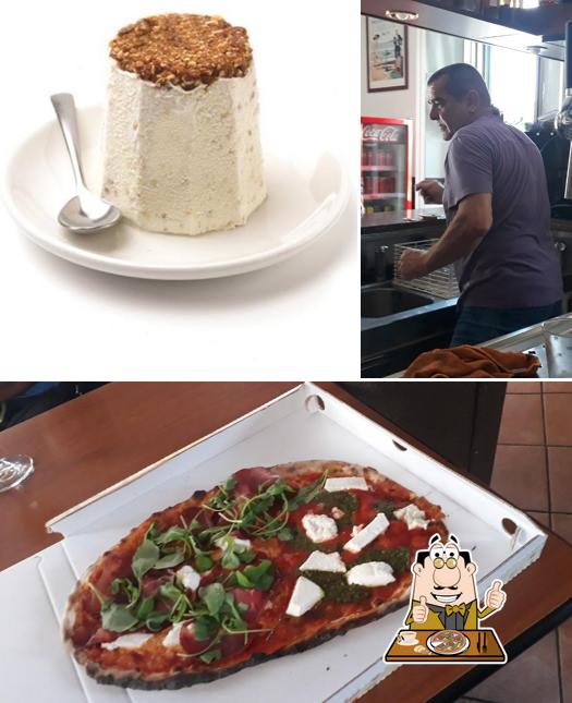 Prenditi una pizza a Pizzeria Trattoria Giardino