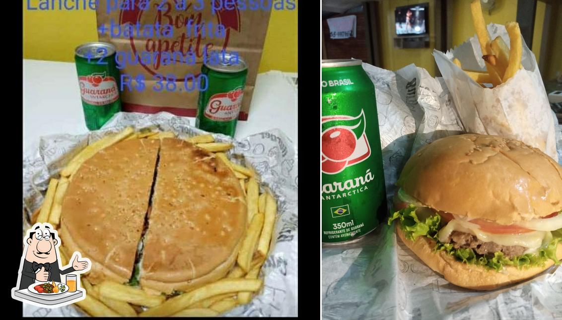 Comida em Cris lanches
