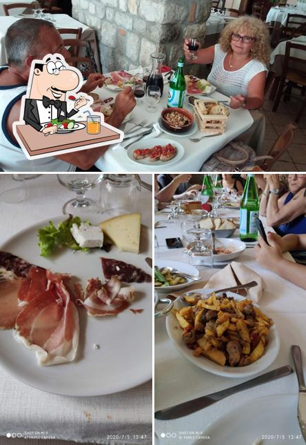 Guarda la immagine che raffigura la cibo e interni di Agriturismo Al tavernone