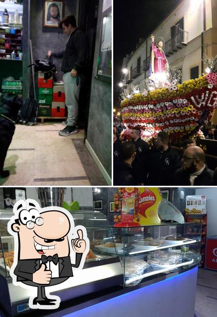 Guarda questa immagine di Cafè Lumière