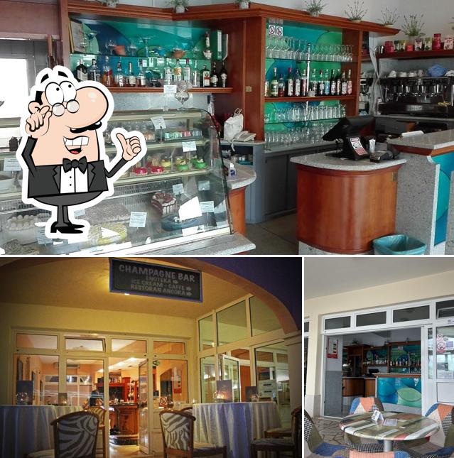 Pastry and Ice Cream Cafe Frapa