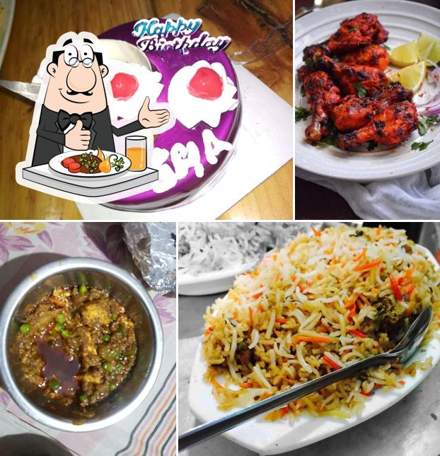 Food at Heritage Plaza